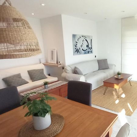 Bright Apartment Near The Beach And Barcelona By Train Masnou Ngoại thất bức ảnh