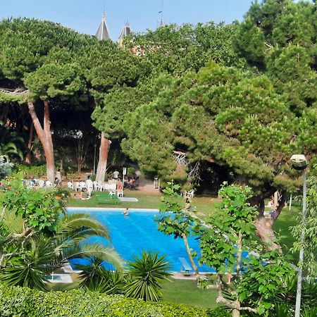 Bright Apartment Near The Beach And Barcelona By Train Masnou Ngoại thất bức ảnh
