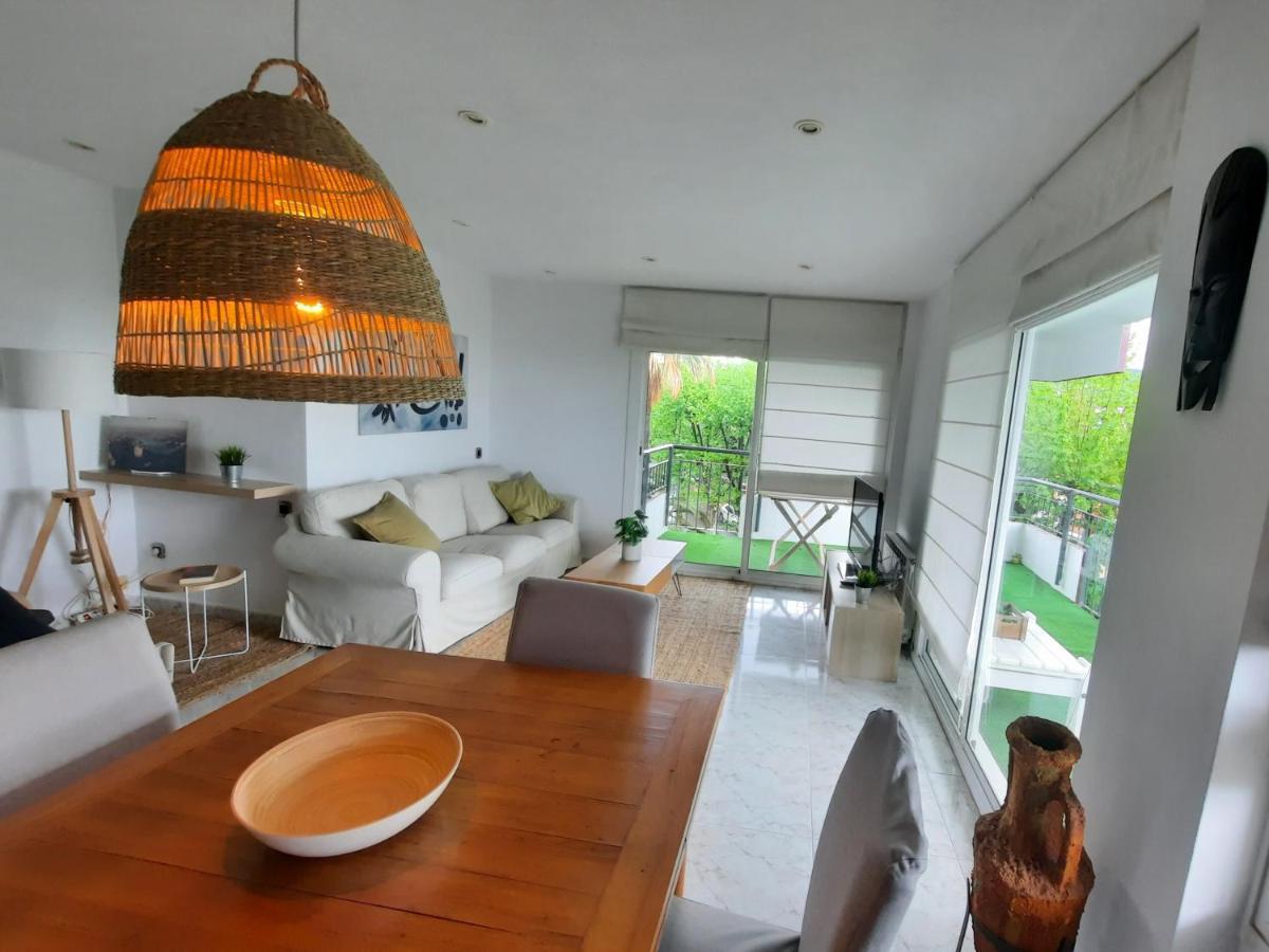 Bright Apartment Near The Beach And Barcelona By Train Masnou Ngoại thất bức ảnh