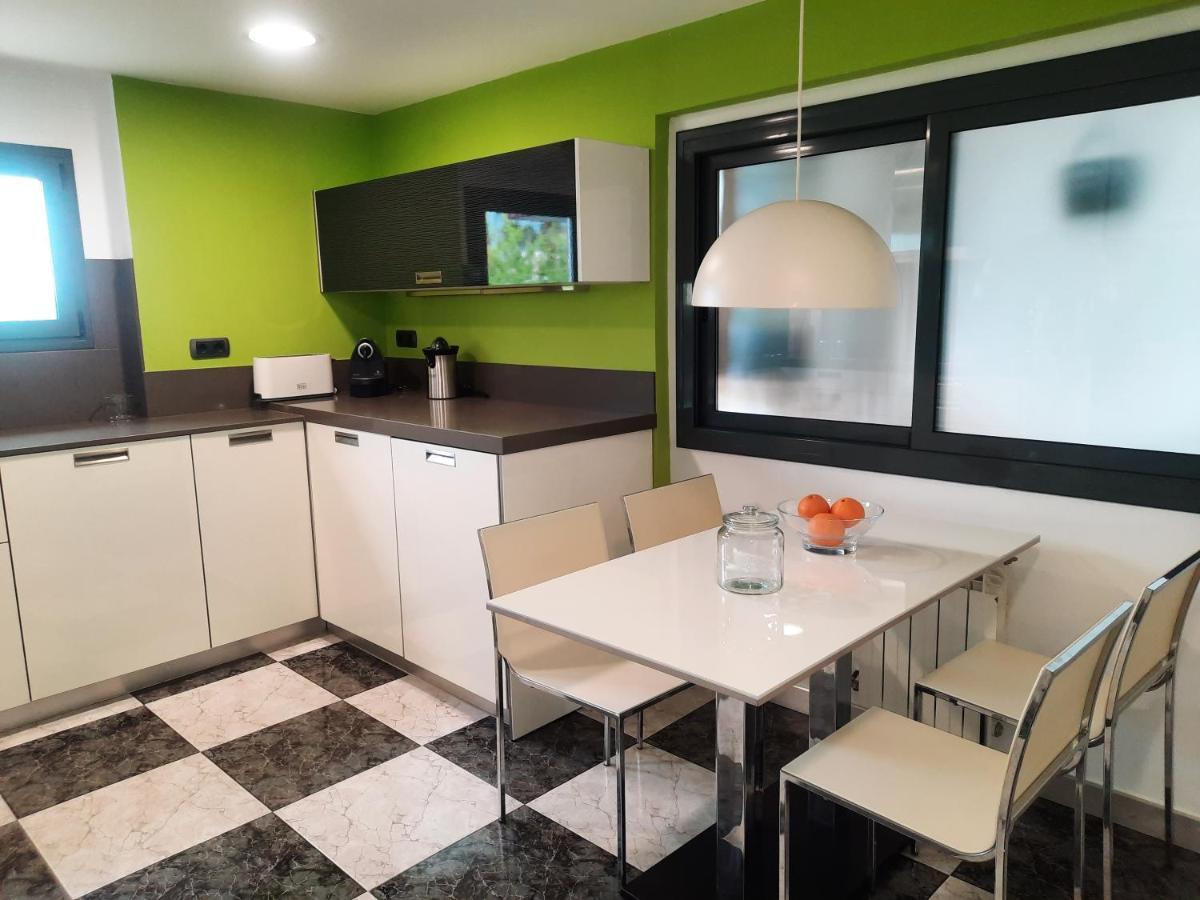 Bright Apartment Near The Beach And Barcelona By Train Masnou Ngoại thất bức ảnh